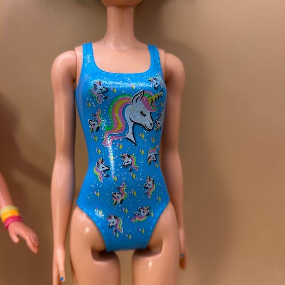 Lot of 2 Barbie Dolls Color Reveal Unicorn Teal and Barbie Sweetheart Pre-loved - Picture 9 of 13